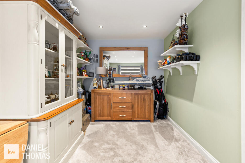 Apartment in Epping Forest, Waltham Abbey - View 4