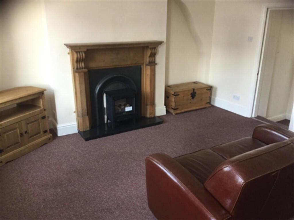 Apartment in Hull - View 2