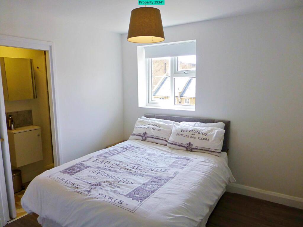 3 bedroom maisonette for rent