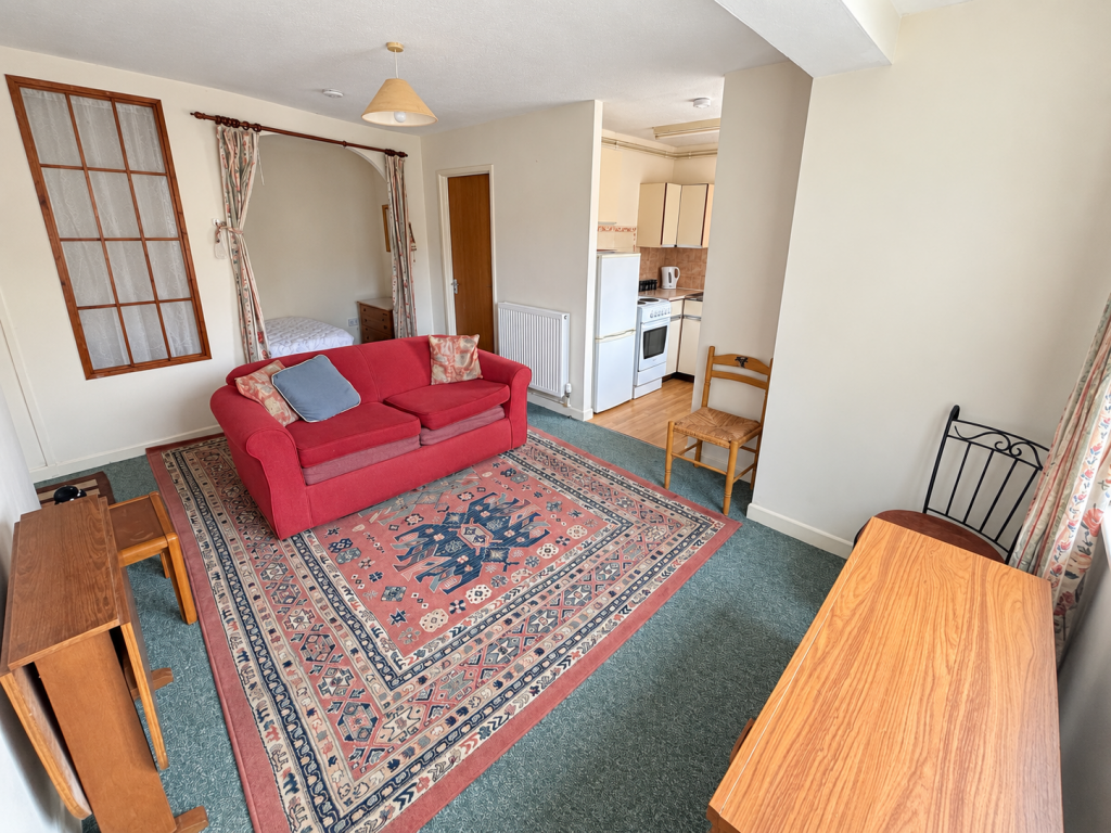 Bicknell Gardens, Yeovil, BA21 photo 2