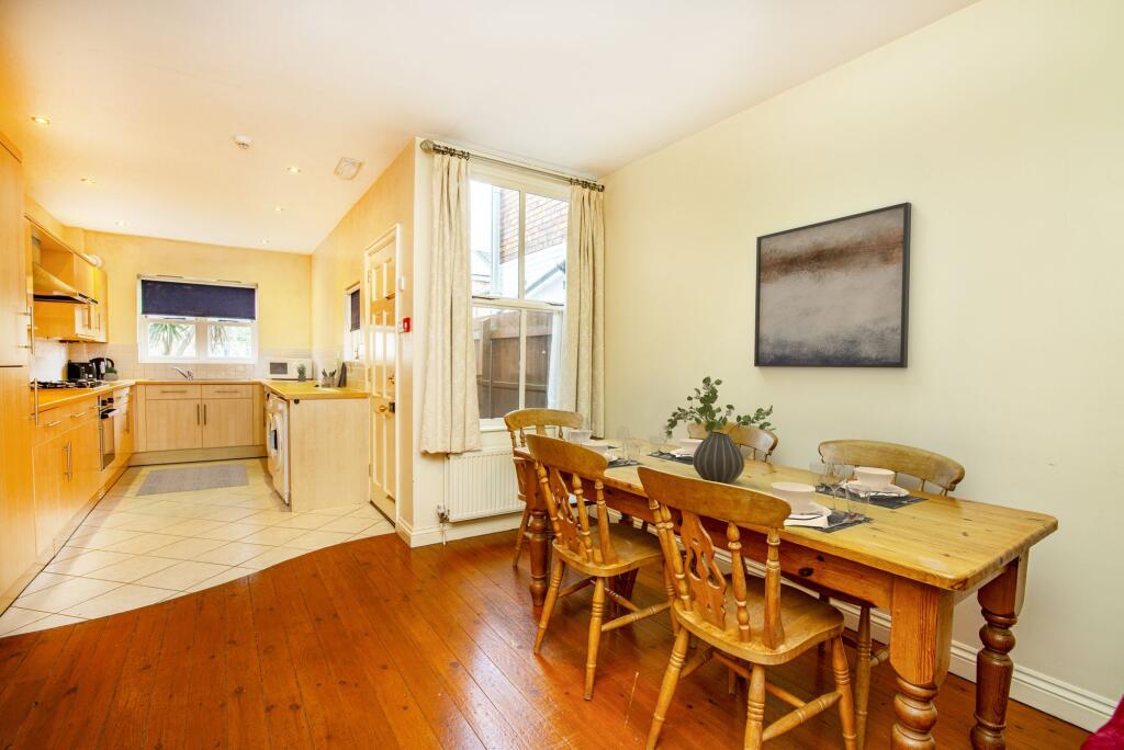 House in Nottingham, The Meadows - View 3