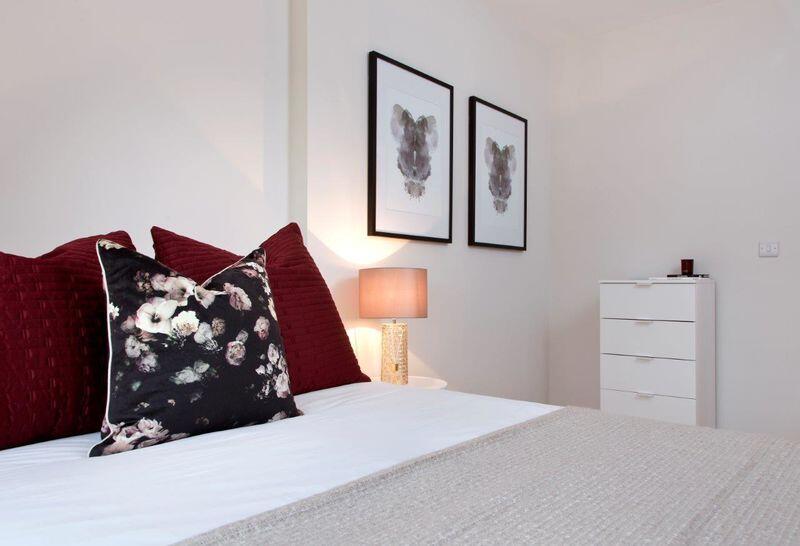 Apartment in London - View 5