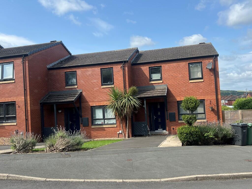 Main image of property: Cross Heath Grove, Leeds, West Yorkshire, LS11