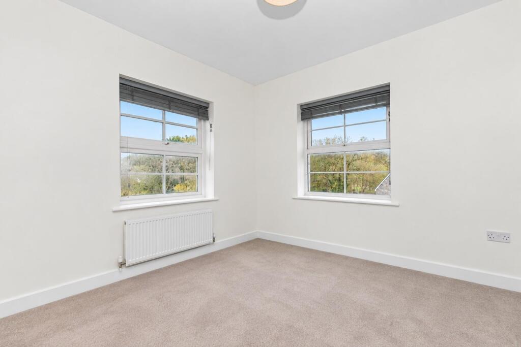 Apartment in Bristol - More