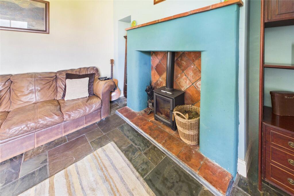 House in Stockton-on-Tees, Roxby - More