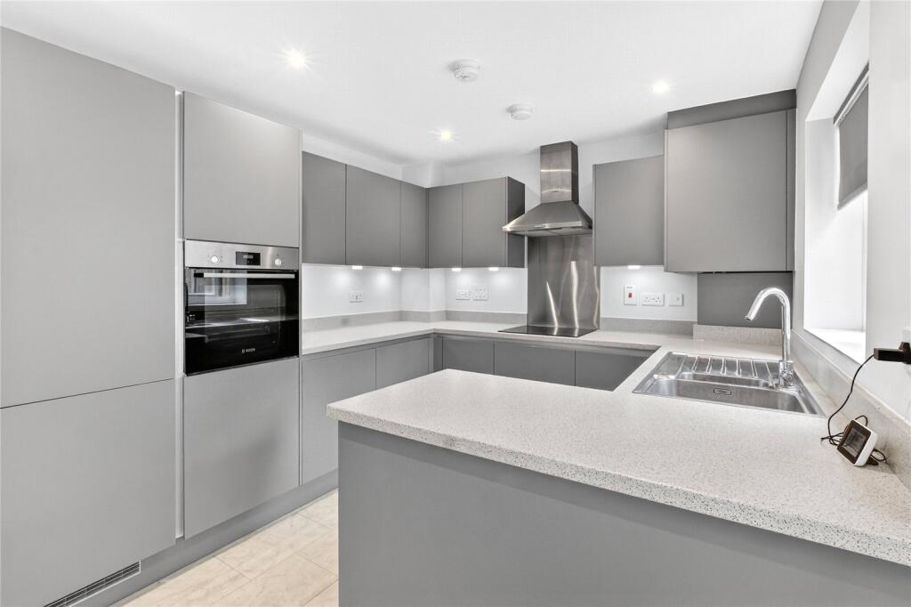 Main image of property: Johnstone Close, Bracknell, Berkshire, RG12
