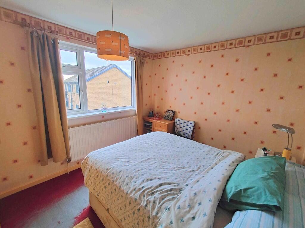 Additional image 16 of 6 Cemetery Road, Low Moor, BD12 0ER