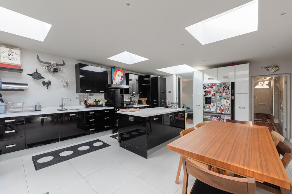 House in London, Hammersmith - View 4