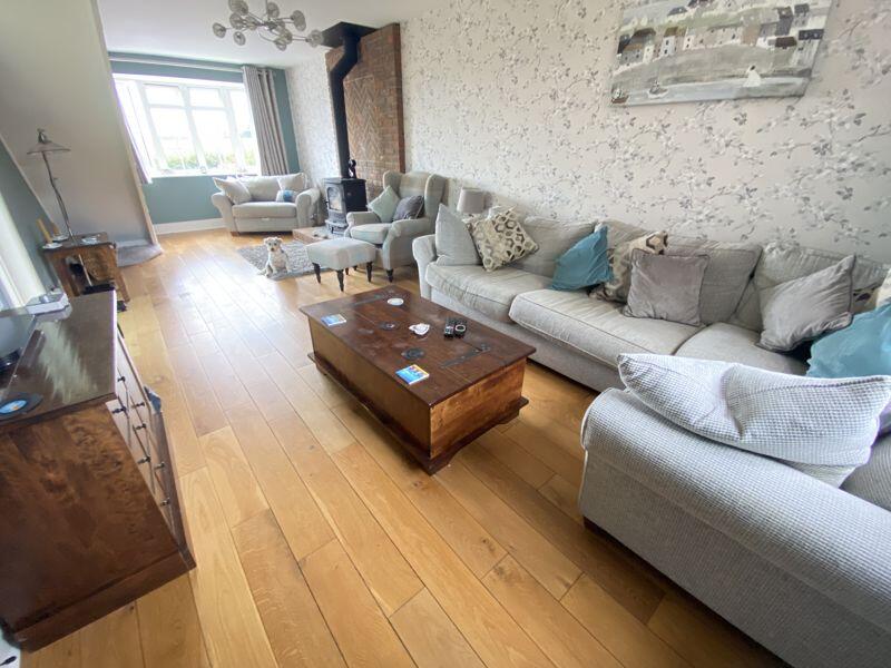 House in Winchester, Curdridge - More