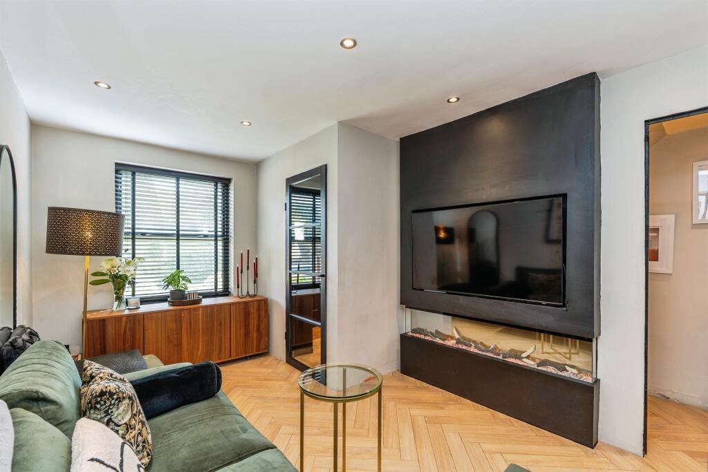 House in Southampton - View 5