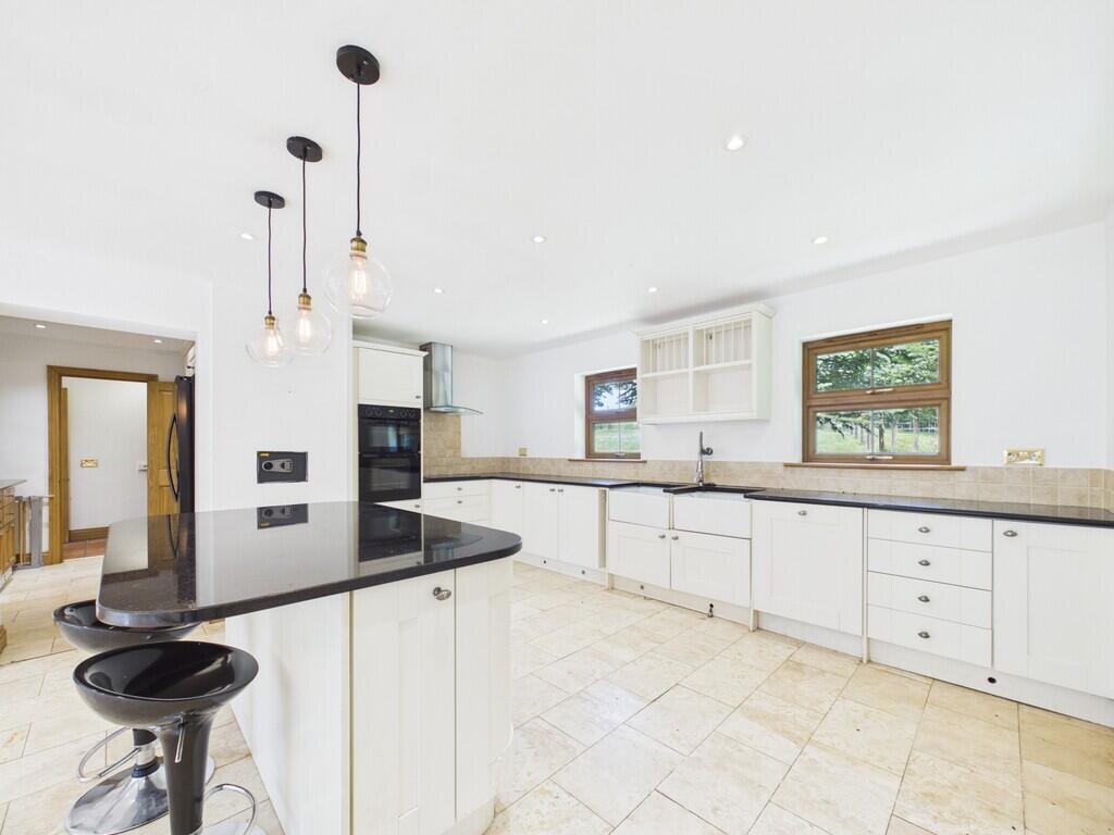House in Redhill - View 2