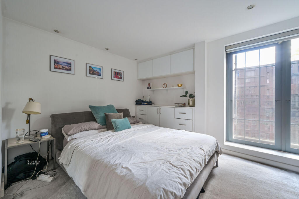 Apartment in London, Spitalfields, Whitechapel - View 4