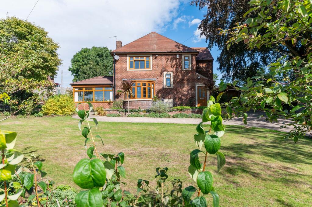 Main image of property: Crook House Lane, Barnsley, S71