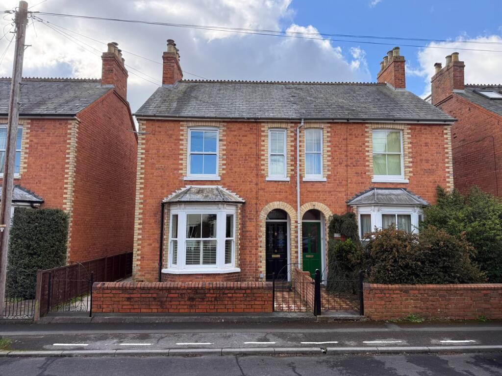 Main image of property: Gloucester Road, NEWBURY, RG14
