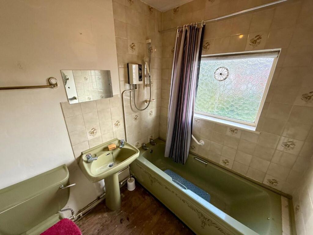 Additional image 8 of 9 St. Michaels Crescent, Oldbury, B69 4RT