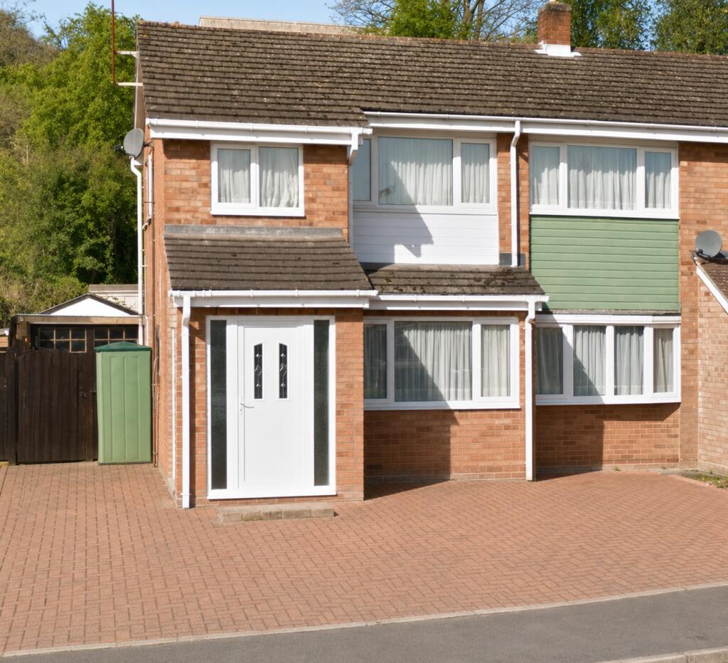 Main image of property: Bettina Grove, Bletchley, Milton Keynes, MK2