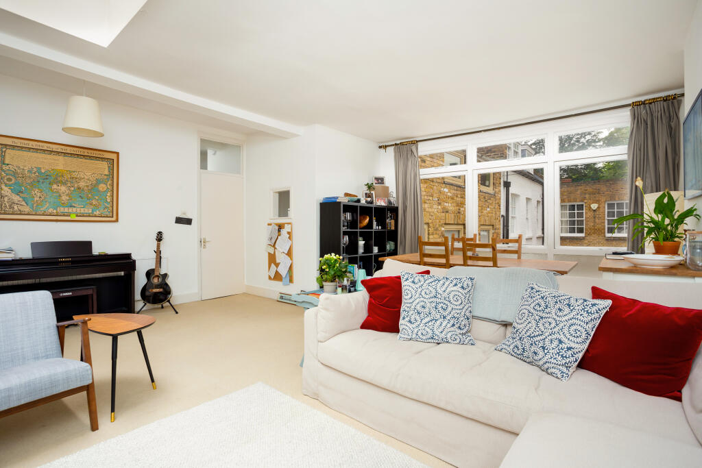Main image of property: Wilby Mews, London, W11
