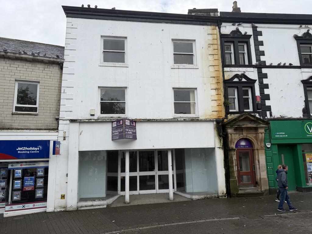 Main image of property: 3 Finkle Street, Kendal, Cumbria LA9 4AB