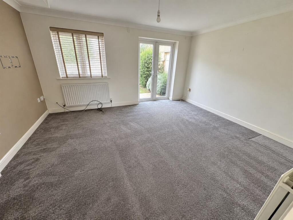 House in Mansfield, Meden Vale, Warsop - View 5