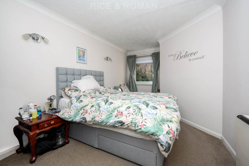 Apartment in London, Royal Borough of Kingston upon Thames - View 5