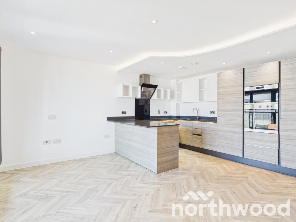 Apartment in Ashford, Kent - View 2