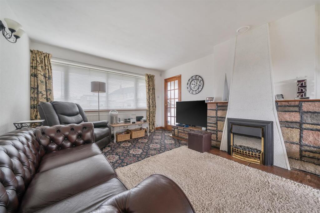 House in Bristol, Hengrove - More