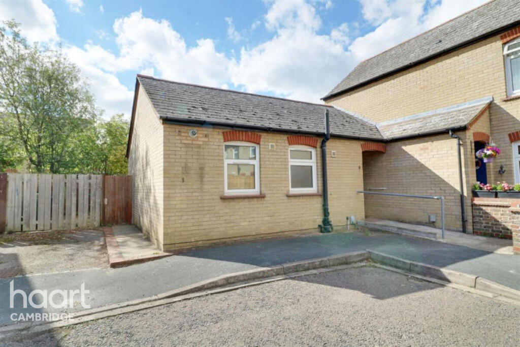 Main image of property: Chigwell Court, Cambridge