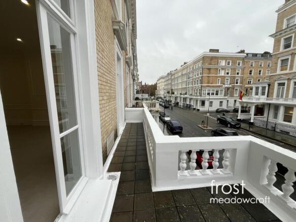 11 Elvaston Place SW7 balcony.jpg
