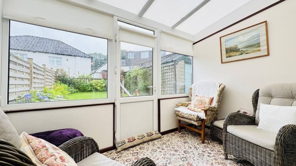 King Lane, Alwoodley, Leeds, West Yorkshire photo 4