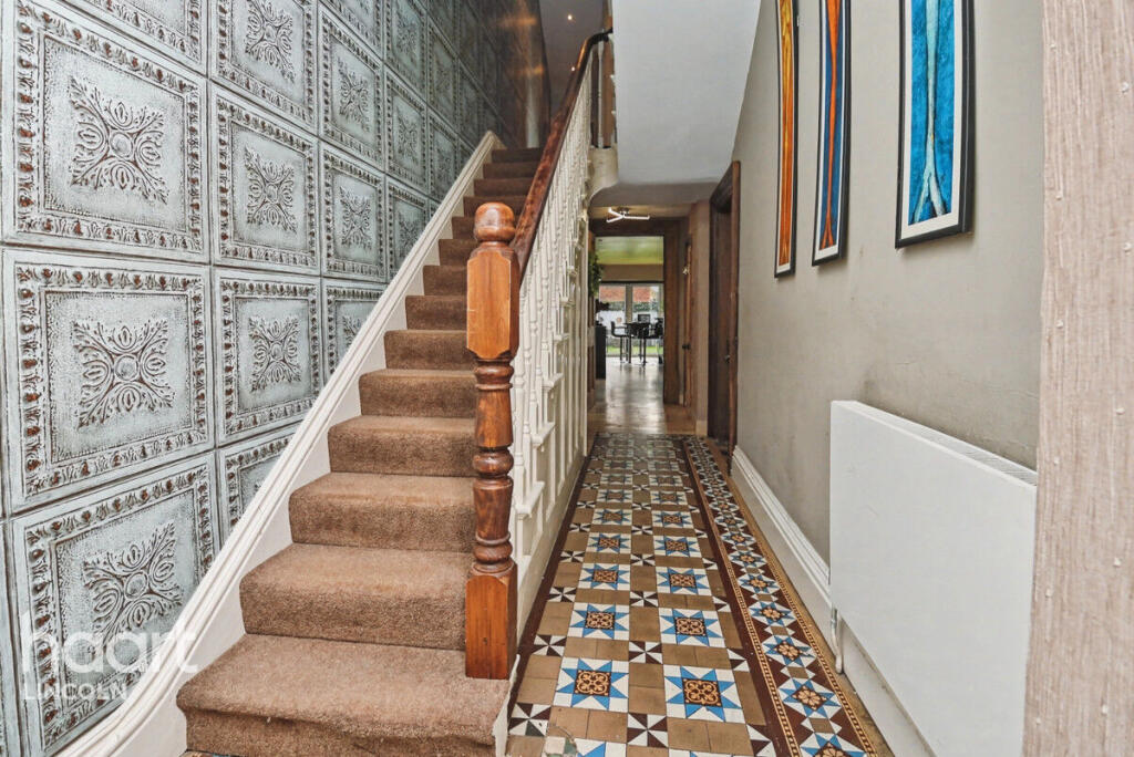 House in Lincoln, St Catherines, Boultham - More