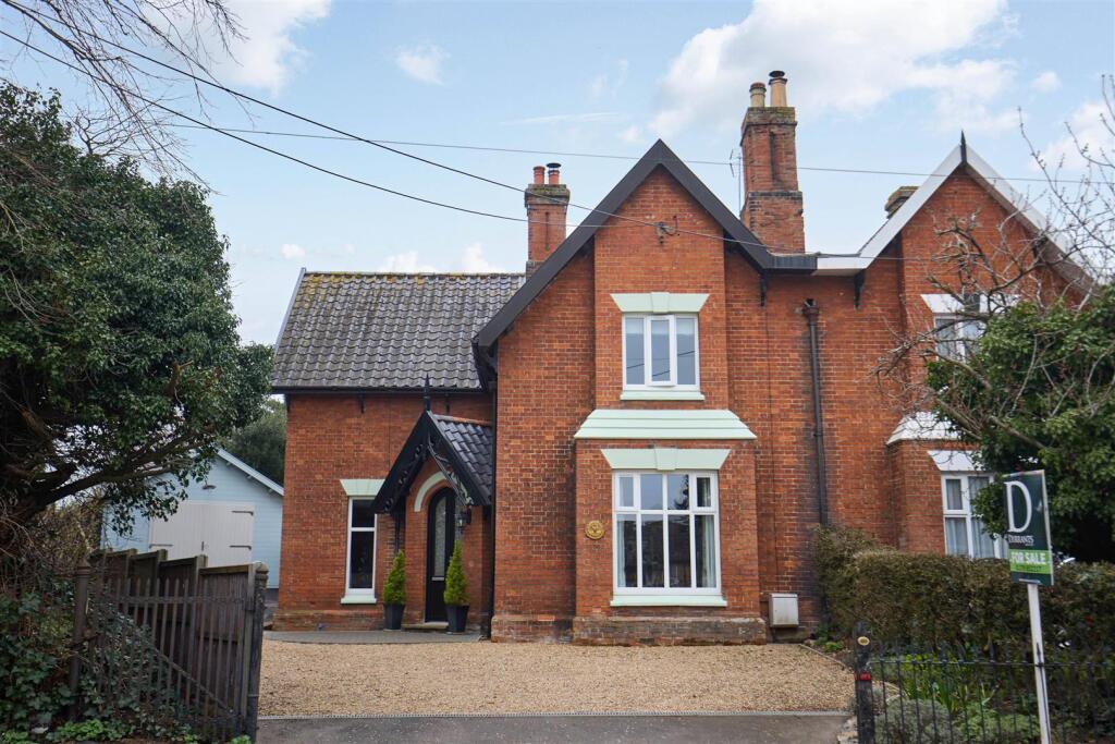 Main image of property: London Road, Harleston