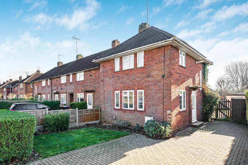 Main image of property: Holwell Road, Welwyn Garden City, AL7