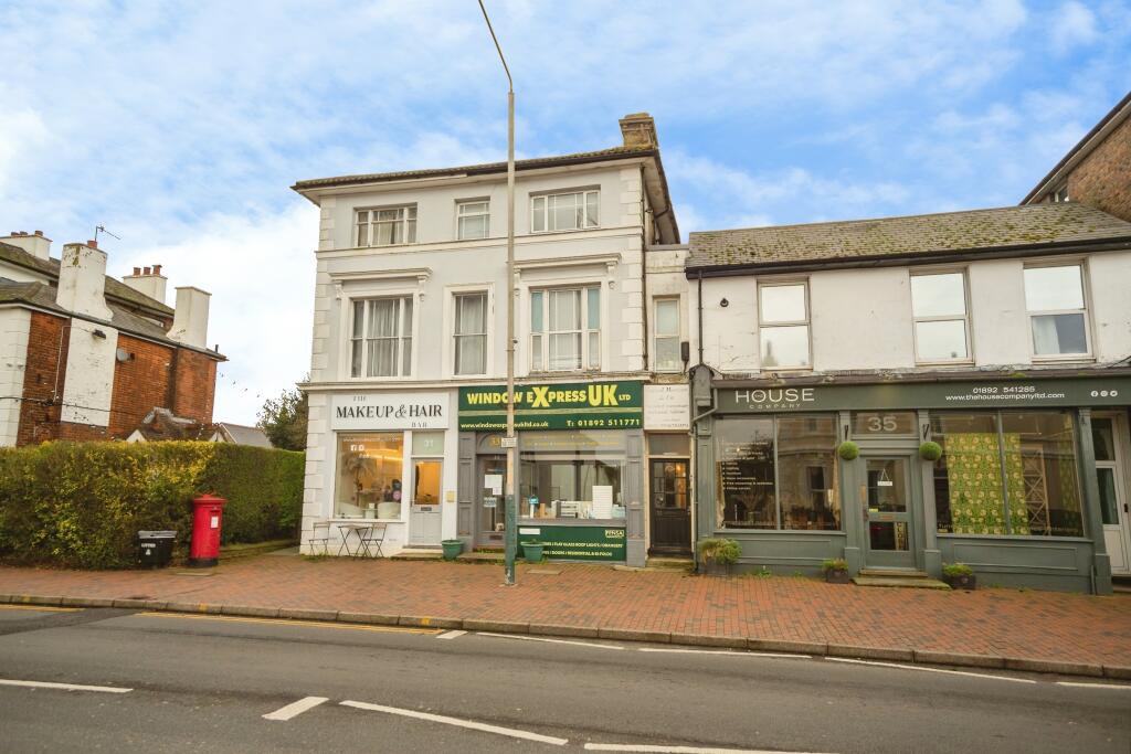 Main image of property: London Road, Tunbridge Wells, TN4