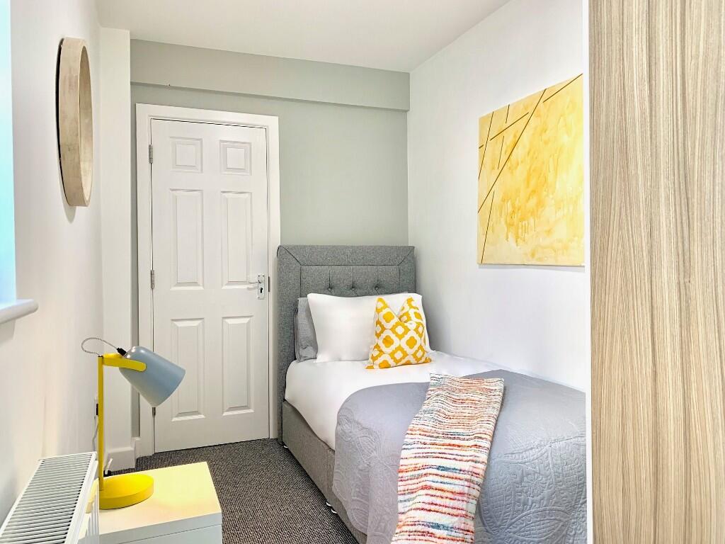 Main image of property: Room 2, Blackpool Street, Burton-On-Trent, Staffordshire, DE14