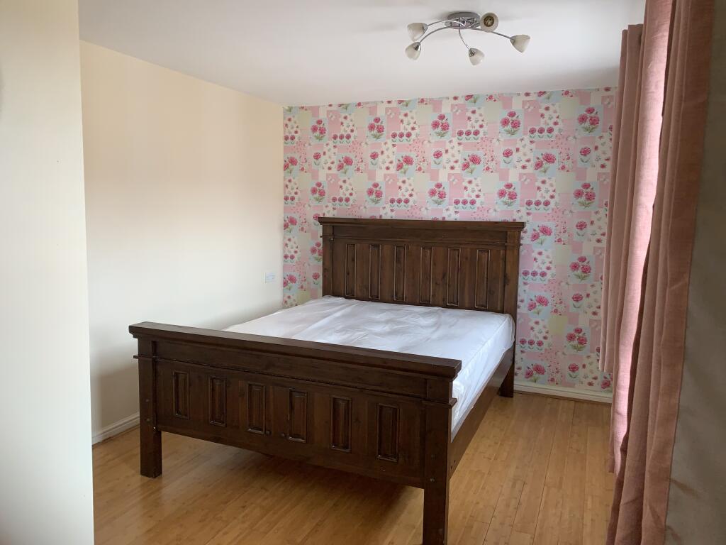 House in Sheffield - View 4