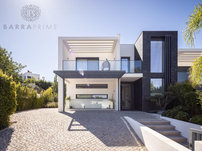 Main image of property: Algarve, Almancil
