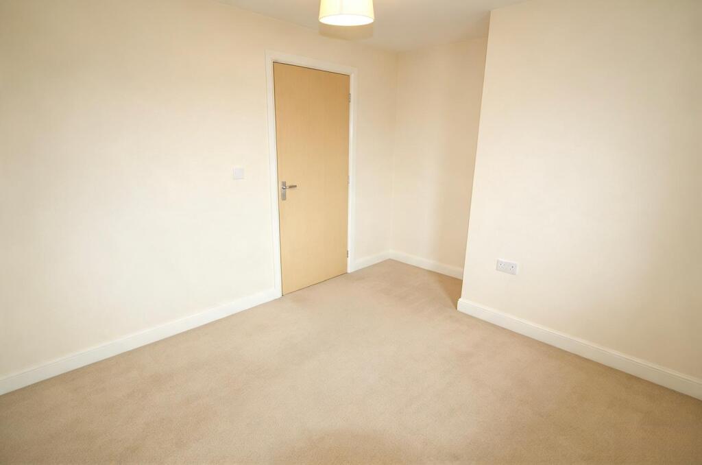 Apartment in Exeter, St Thomas - View 5