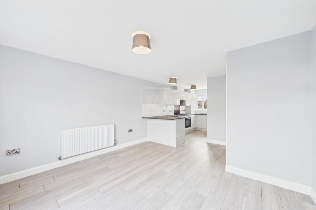 House in Warrington, Bewsey - View 5