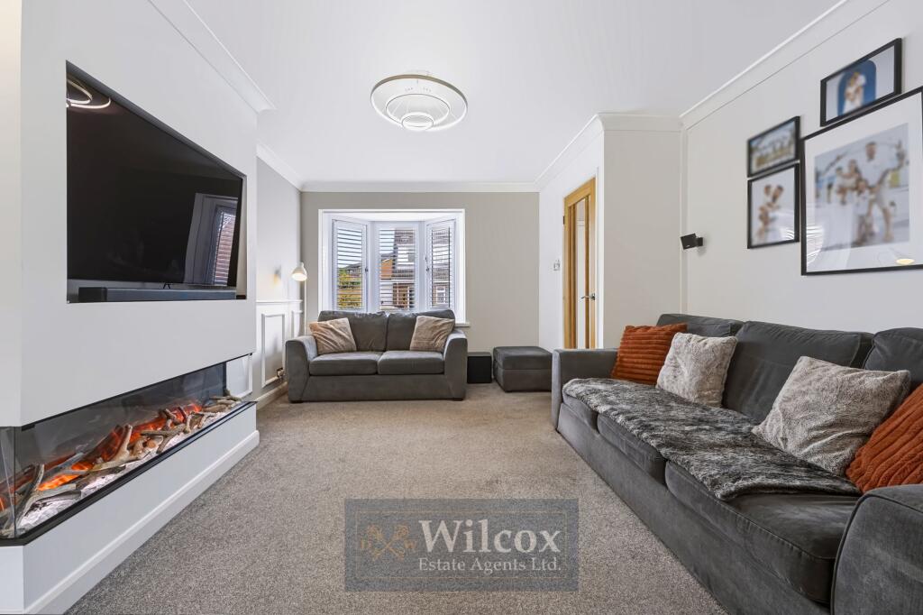Widcombe Drive, Bolton, BL2 photo 2