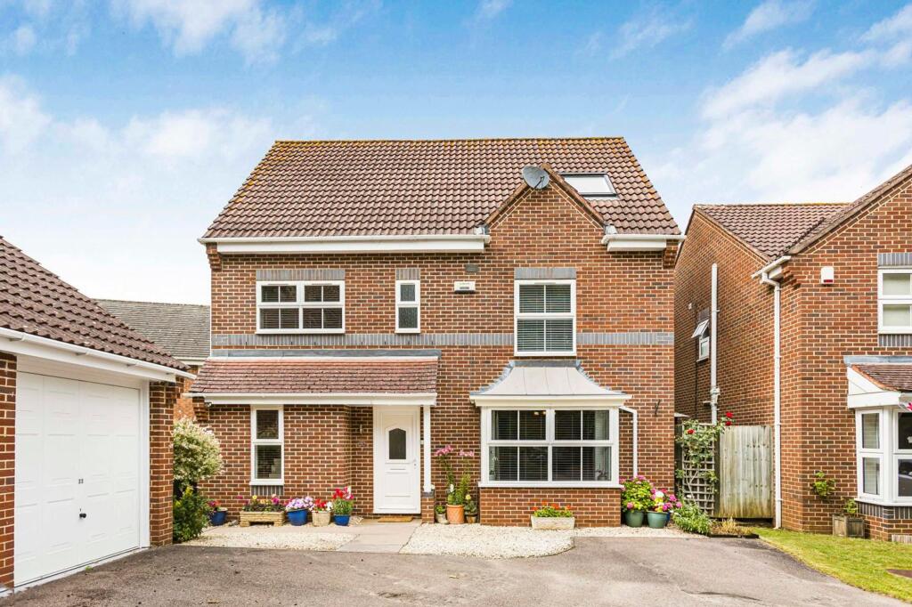 Main image of property: Coopers Close, Littleworth, OX33