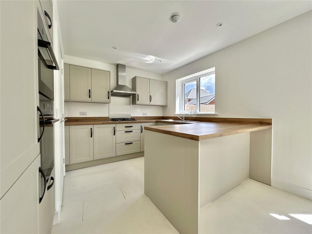 House in Blandford St Mary, Dorset - View 2