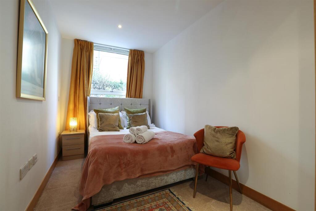 Apartment in London - View 4