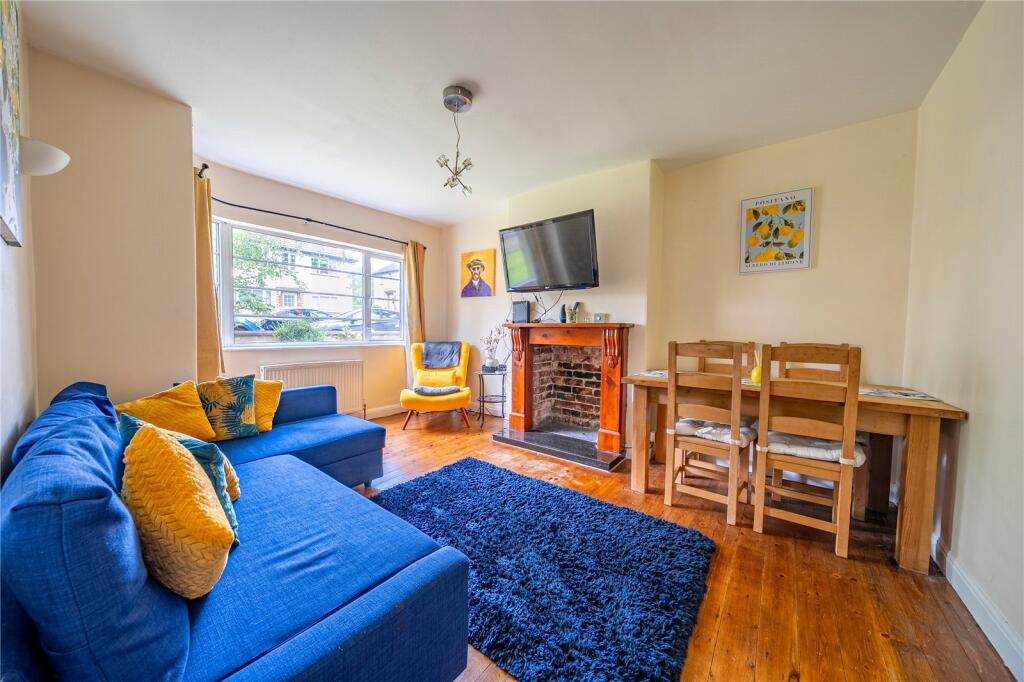 Main image of property: Sandringham Gardens, Leeds, West Yorkshire