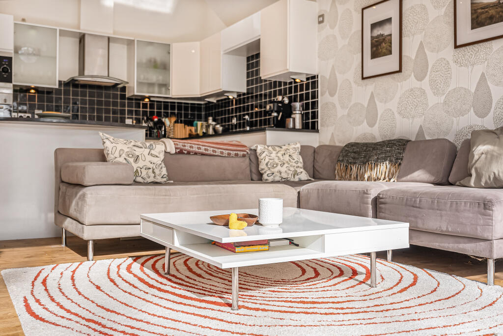 Additional image 7 of Lemsford Road, St Albans, AL1