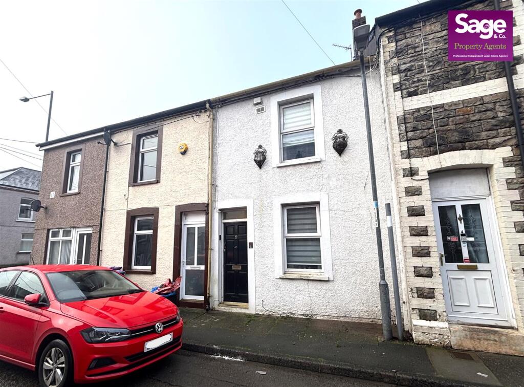 Main image of property: Oxford Street, Griffithstown, Pontypool