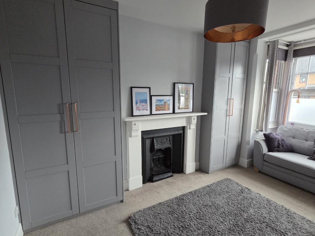 Apartment in Harrow - View 5