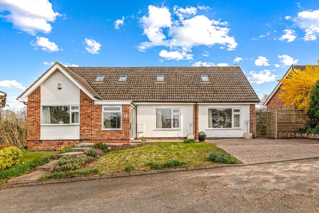 Main image of property: Hermitage Close, Oadby, Leicester, LE2