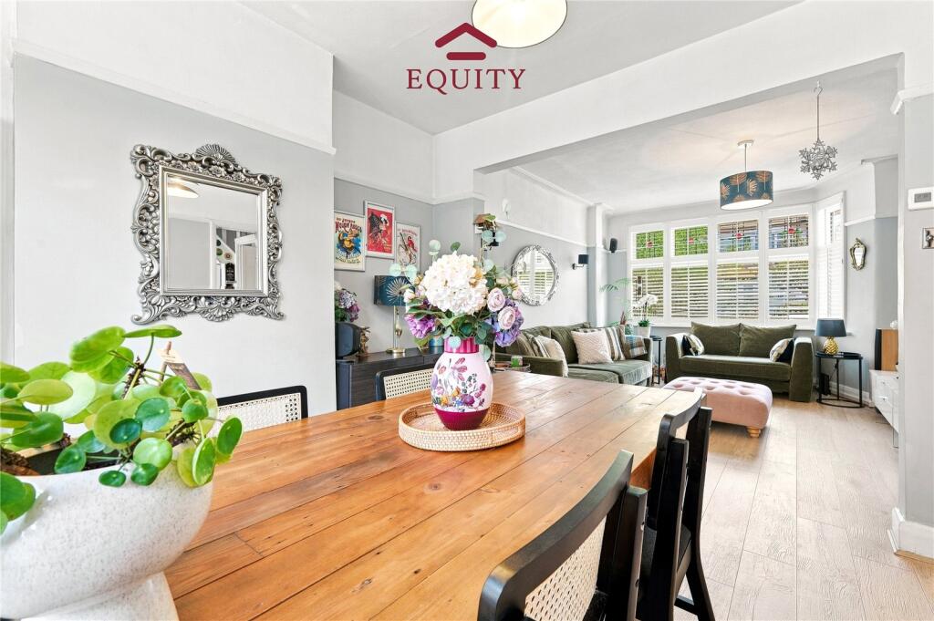 House in Enfield - More