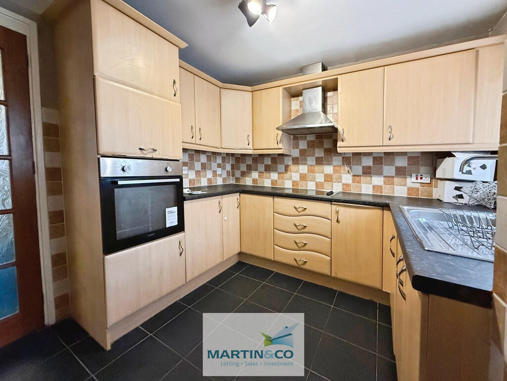 Coventry Drive, Worksop photo 5