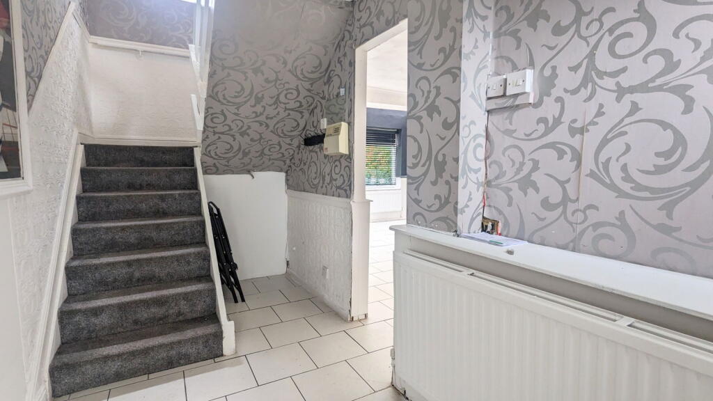 Cherrycroft, Skelmersdale, WN8 9DJ photo 2